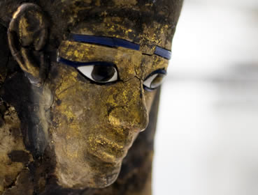 Mummy 1770's face mask